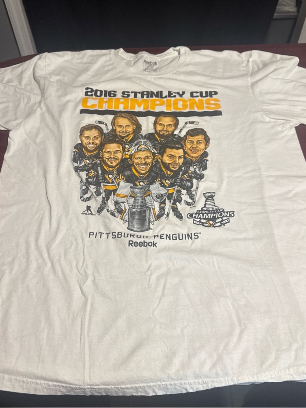 Pittsburgh Penguins 2016 Stanley Cup Champions Graphic Team Shirt Reebok Mens XL